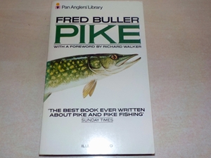 Pike (Pan anglers' library)