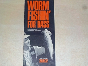 Worm Fishin' for Bass