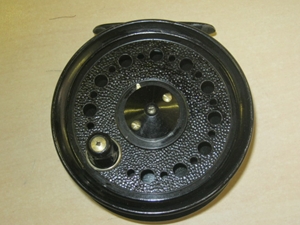 J W Young Pridex 3.5 diameter fly reel - River Reads