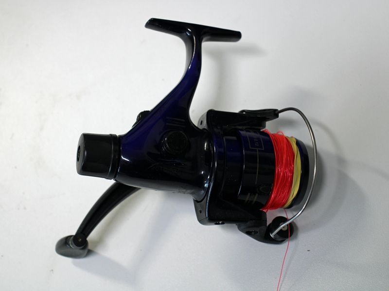 SEA FISHING SHAKESPEARE XK3000 2016 030-035 Spinning Fishing Reel